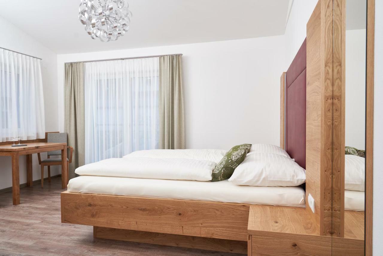 Weinhof - Gaestehaus Maier Angern Экстерьер фото